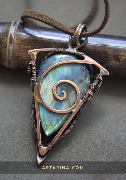 Wire wrapped copper necklace