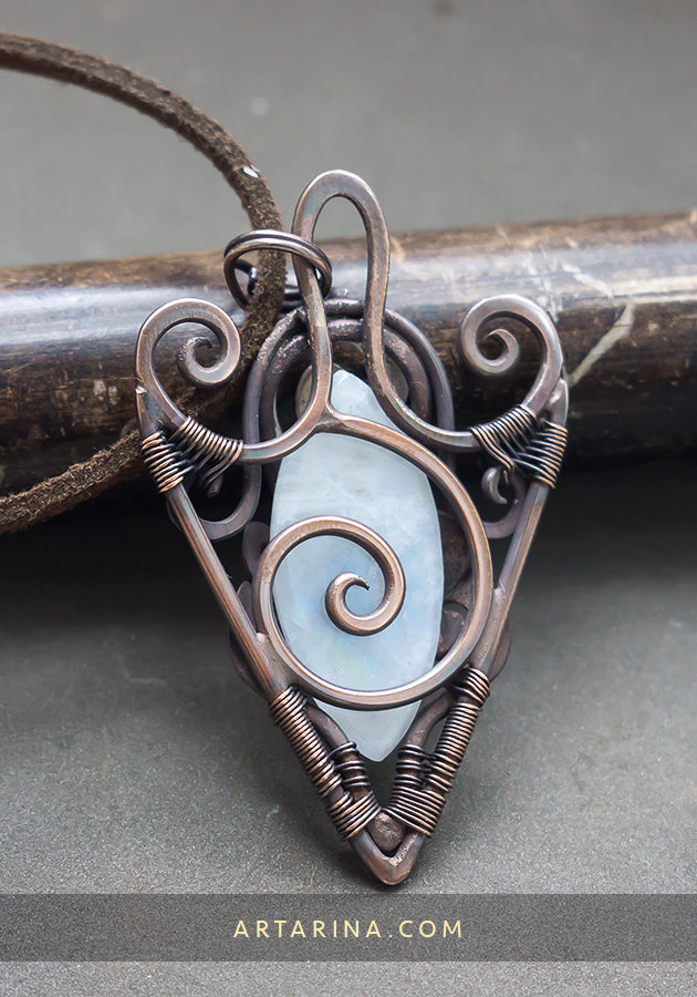 Moonstone wirewrapped jewelry pendant