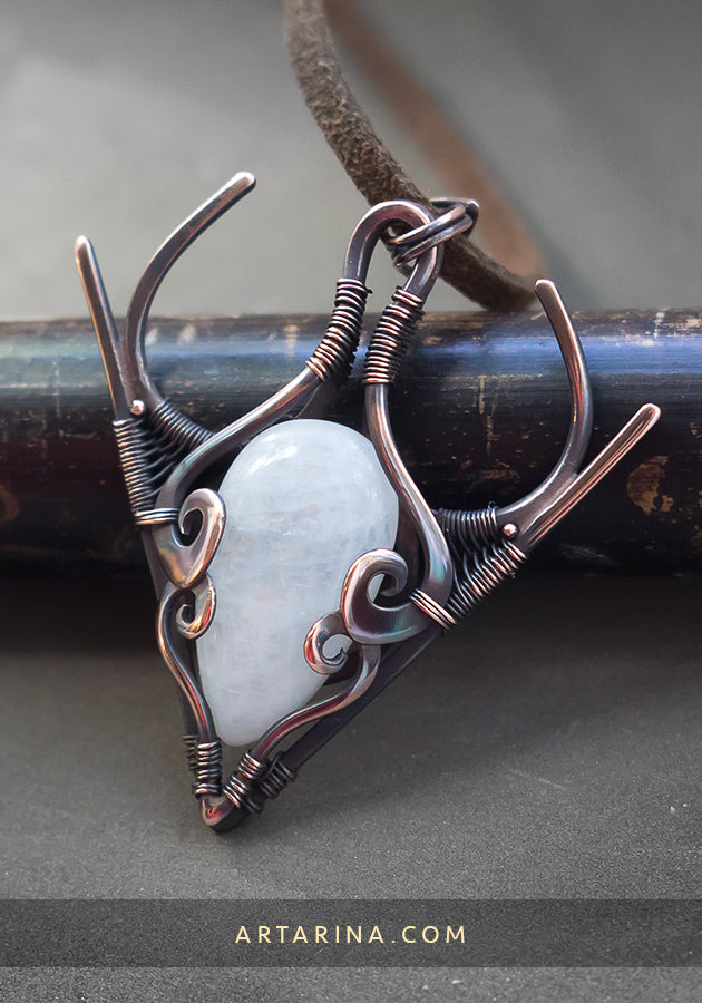 Moonstone wire pendant necklace