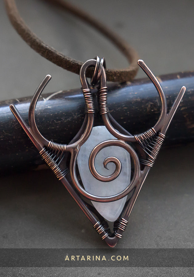 Moonstone wire pendant necklace