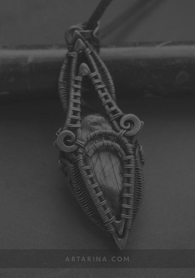 Labradorite wire necklace pendant