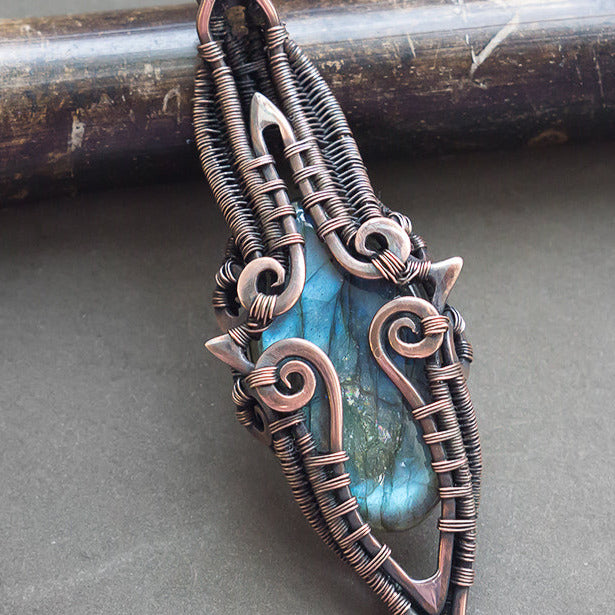 Labradorite wire wrap necklace pendant