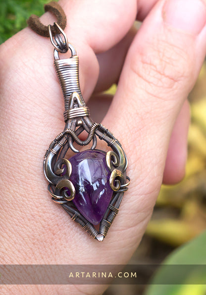 Best jewelry necklaces. Amethyst eye amulet jewelry for you