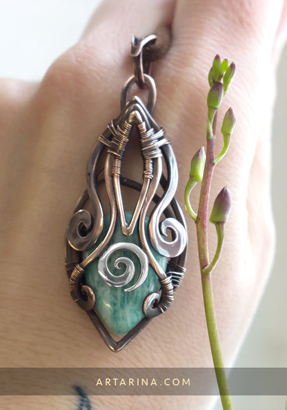 Wirewrapped amazonite necklace