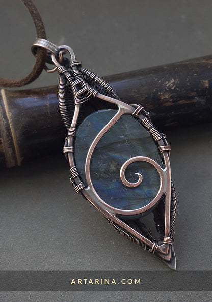 Labradorite protection amulet necklace