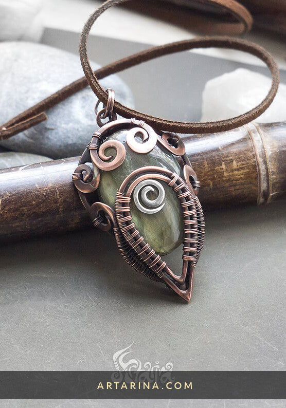 fairy necklace made from copper and green labradorite