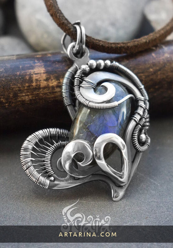 Silver wire wrapped rpg heart necklace