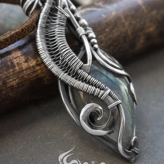 wire wrap silver pendant