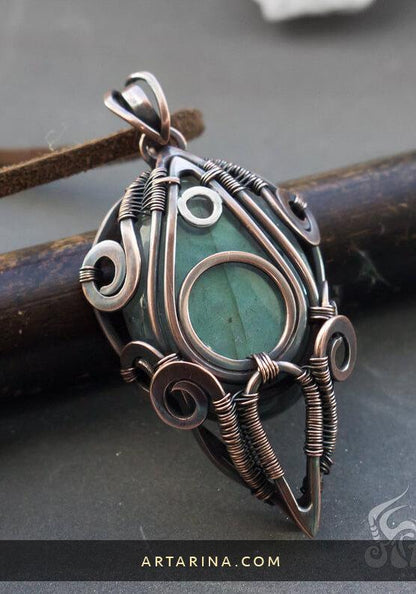 Ancient magic artifacts necklace, dragon heart labradorite crystal, ephemeris talisman