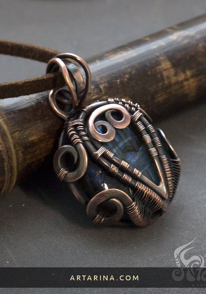 carved eye blue labradorite pendant necklace