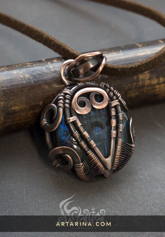 round carved gemstone pendant necklace